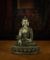 The Qing Dynasty Tibetan Chuangliu silver Full work Hairpin Dresser Buddha Statue like the old Buddha statue home dedicated to the exquisite collection of the collection