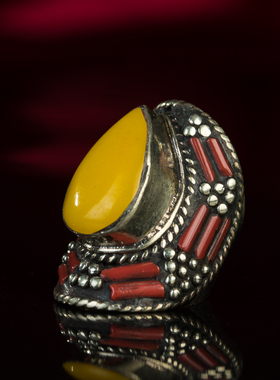 纯银镶嵌水滴蜜蜡戒指环