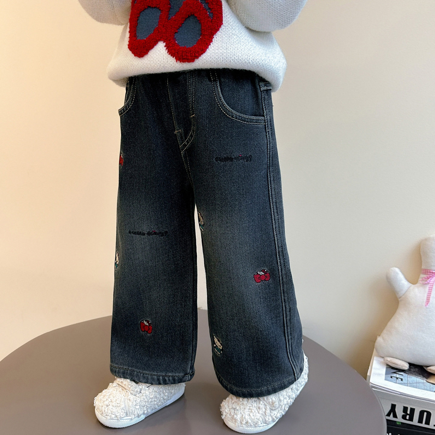 女童加绒牛仔裤秋冬2026新款卡通中小童直筒裤韩版冬装儿童裤子潮,淘宝优惠券,粉丝福利购,淘宝优惠卷