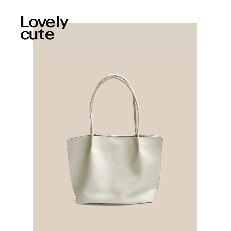 Universal capacious one-shoulder bag