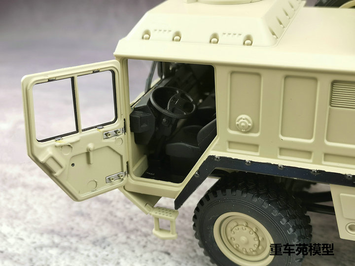 MAN MILITARY TRUCKS 1:32 曼恩 8×8越野军车卡车合金汽车模型 - 图1