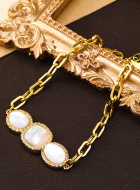 原创ins中性风百搭淡水贝白贝母手链女生高级感链条百搭时尚手饰