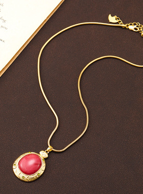 蛇骨链红色天然石圆牌吊坠项链配饰女夏季高级感简约锁骨链毛衣