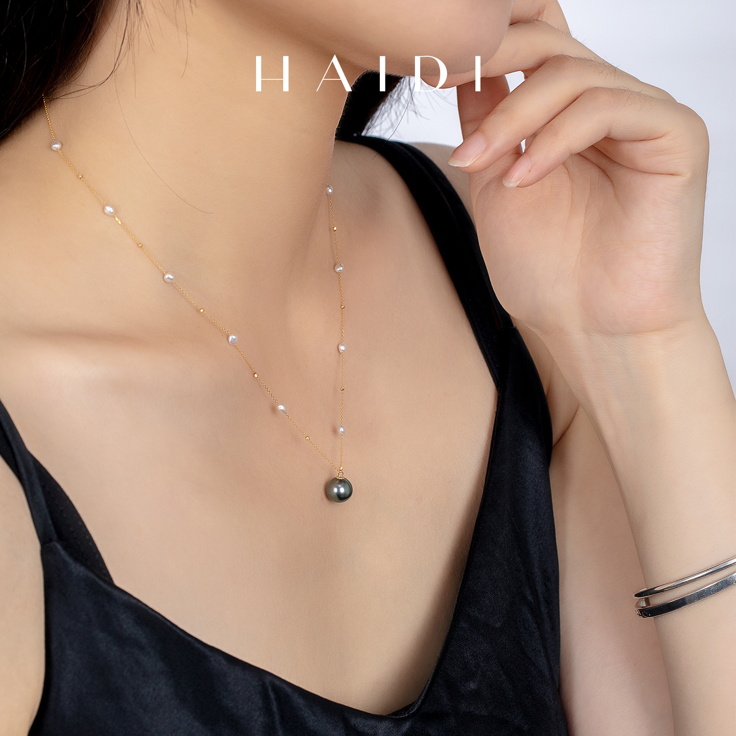 海蒂珠宝 夜光交响曲 2-9mm澳白keshi大溪地吊坠18K金满天星项链 - 图0