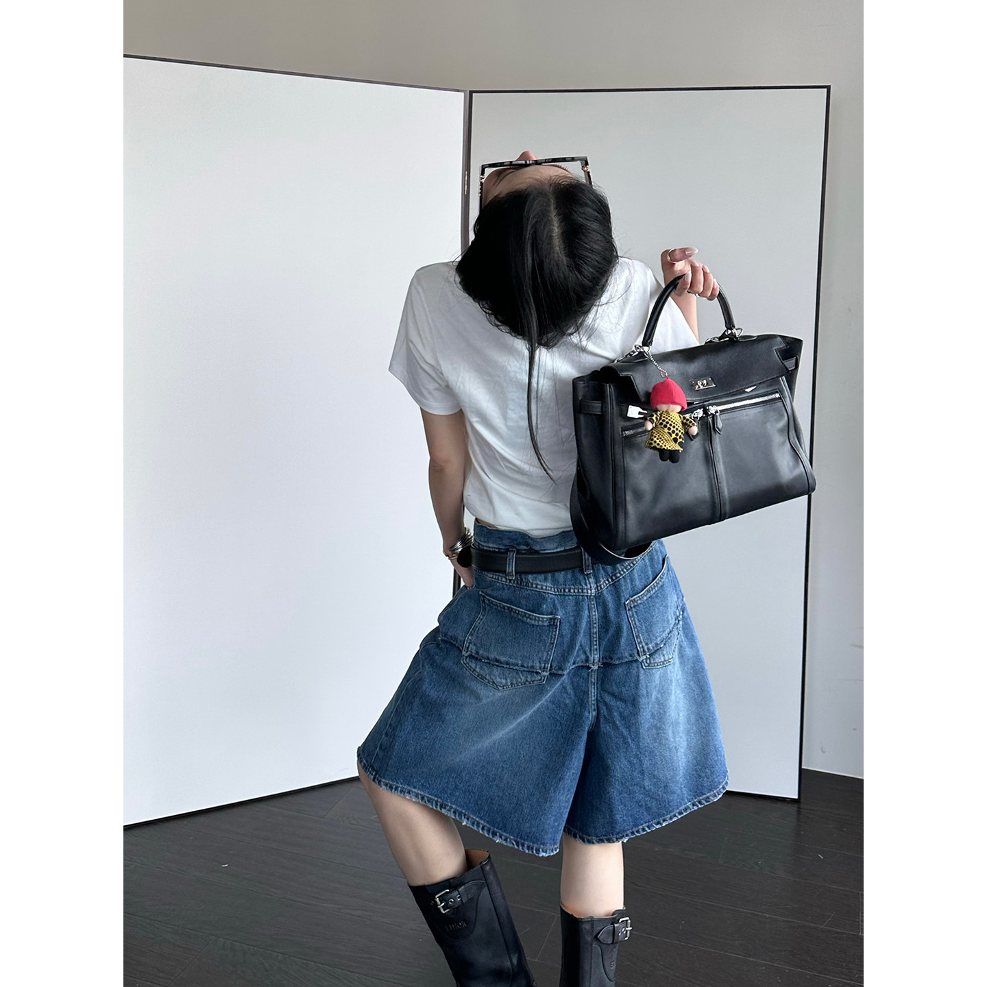 YCH 设计师品牌 26早春新款 休闲百慕大牛仔短裤 SOLSOL买手店,淘宝优惠券,粉丝福利购,淘宝优惠卷