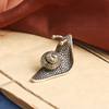 Brass old snail tabletop ornaments that turn things around, creative tea pet handles, antiques and miscellaneous old copper ornaments