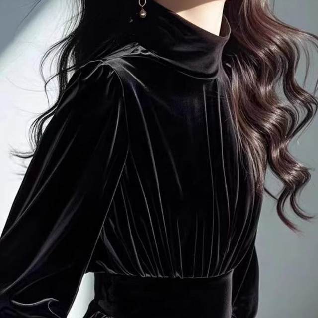 Light luxury high-end velvet shirt for women winter half turtleneck black bottoming shirt right shoulder waist lantern long-sleeved top
