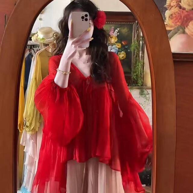 2025 ເສື້ອ chiffon ຫວານລະດູໃບໄມ້ປົ່ງແລະ summer ວ່າງເສື້ອຍາວຫາດຊາຍໃນວັນພັກ super fairy temperament doll tops ສໍາລັບແມ່ຍິງ