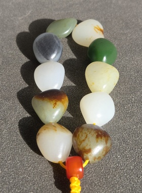 新疆的猫G121604 64.0克，10粒特细靓色多色彩多宝手链