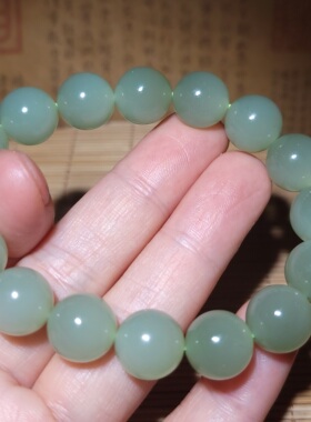 zg032507 新疆的猫44.0克润如“冻油脂”纯美夹层老料冰晴水手串