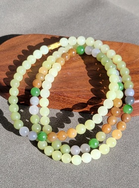 C010803新疆的猫82克，玉质干净冰润的108颗多宝项链和田玉