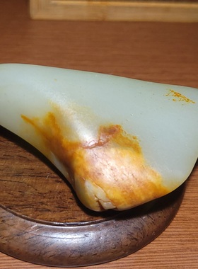 新疆的猫YQ090406 67.8克‘油膏料’老熟高脂粉挂艳红皮白玉籽