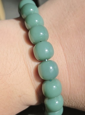 新疆的猫W121602 50.85克，罕见藏品高端沙枣青籽料手串。