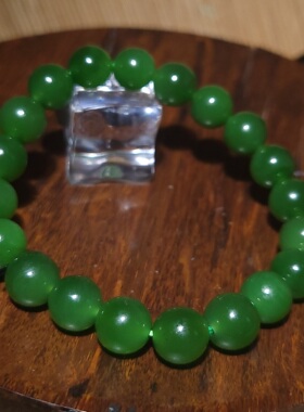 YQ032007新疆的猫26.2克9mm色调鲜艳肉质纯净的碧玉阳绿圆珠手链