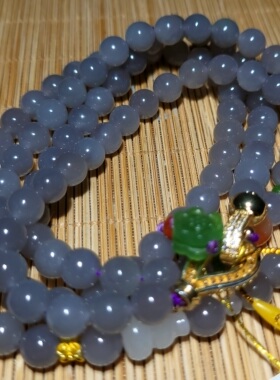 zg030311 新疆的猫78.13克色泽纯美油亮美美烟紫色和田玉108珠串