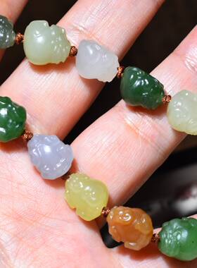 JJ032604新疆的猫22.0克精选色泽搭配绚丽的和田玉多宝貔貅手链