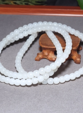 L122703 40.0克，直径6-5mm白度浓郁的于田料羊脂白玉老型珠项链