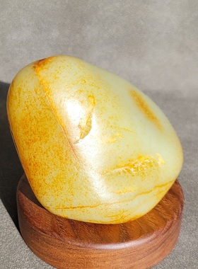 新疆的猫C121902 338.5克薄油红皮玉质杠杠到顶的熟糯高青白料