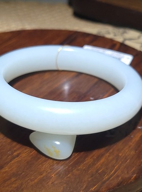 YQ120209 62.78克内径55mm白度浓郁肉质细腻黑皮俄料羊脂白手镯