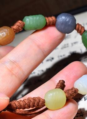 新疆的猫JJ010613  16.9克含绳手工精编的多色仿古小手链