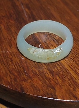 YQ031907新疆的猫3.9克内径20mm玉质干净细腻和田玉青白玉籽指环