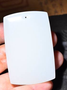 JJ032402新疆的猫54.6克特细高白油膏料俄料羊脂白玉平安无事牌