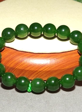 L010404 45.6克，直径12mm色调鲜艳质地纯净菠菜绿碧玉圆珠手链