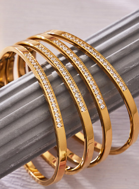 欧美跨境简约时尚素圈排钻镶锆石手镯不锈钢镀18k真金卡扣手饰女