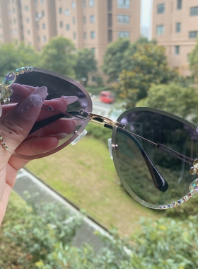 原创水钻防紫外线太阳镜显瘦镶钻蛤蟆眼镜韩版户外百搭脸小太阳镜