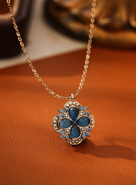 感四叶草镶钻项链女生冷淡风小众设计精致轻奢满钻海蓝锆项饰