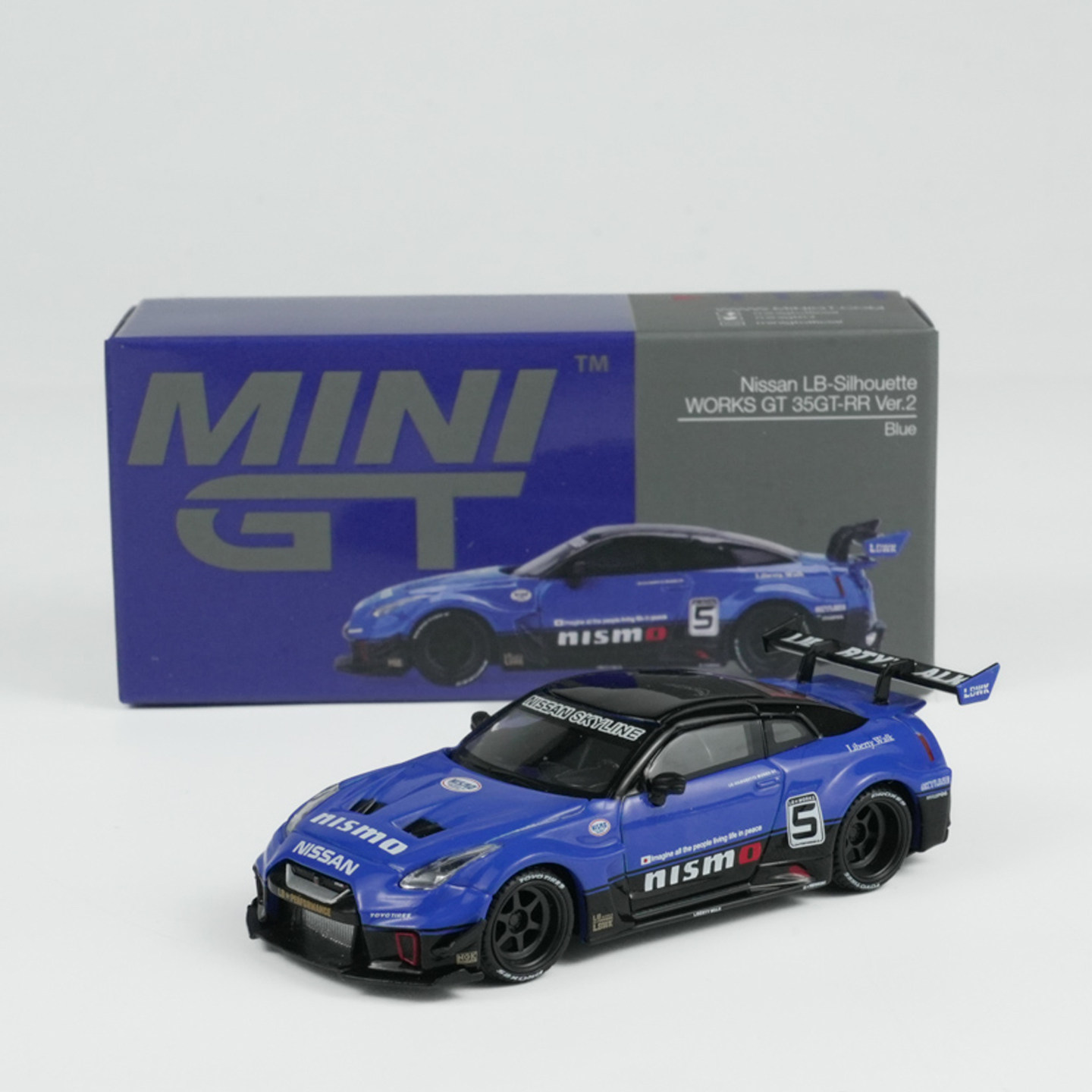 MINIGT 1:64 WORKS GT 日产尼桑NISSAN 35GT-RR 仿真合金汽车模型,淘宝优惠券,粉丝福利购,淘宝优惠卷