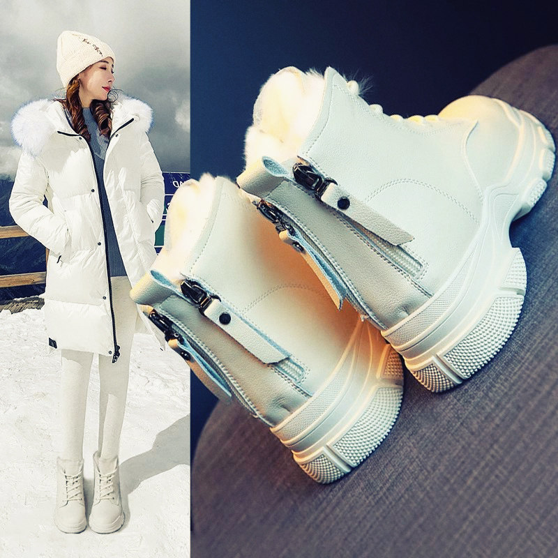  百吉鸿时尚雪地靴