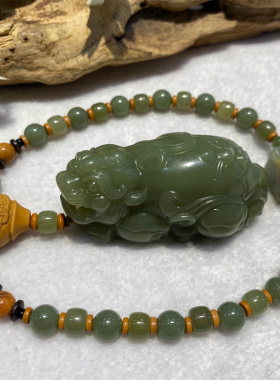 和田玉析木河磨玉貔貅手把件