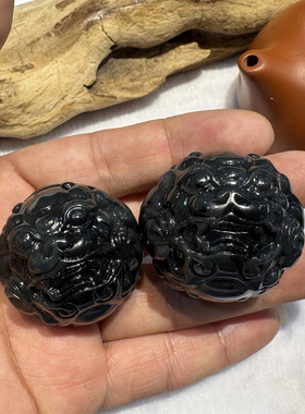 和田玉墨玉貔貅手球手把件健身球