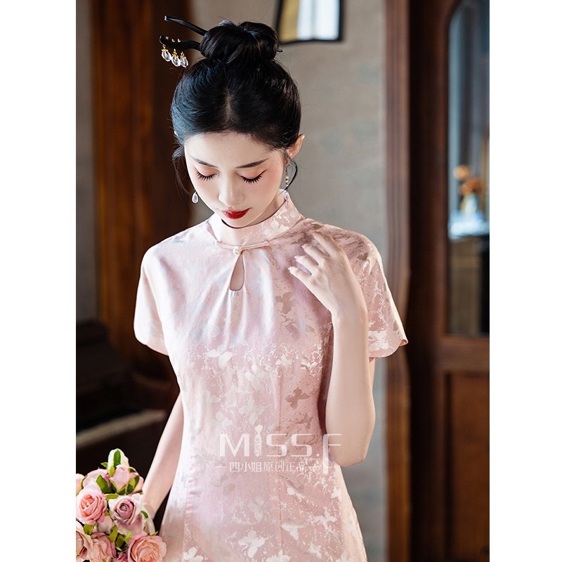 四小姐新中式订婚旗袍礼服裙2024新款夏季改良年轻款少女高级感