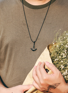 海军风手犒鱼钩船锚吊坠复古怀旧潮情侣钛钢锁骨颈项链百搭挂饰品