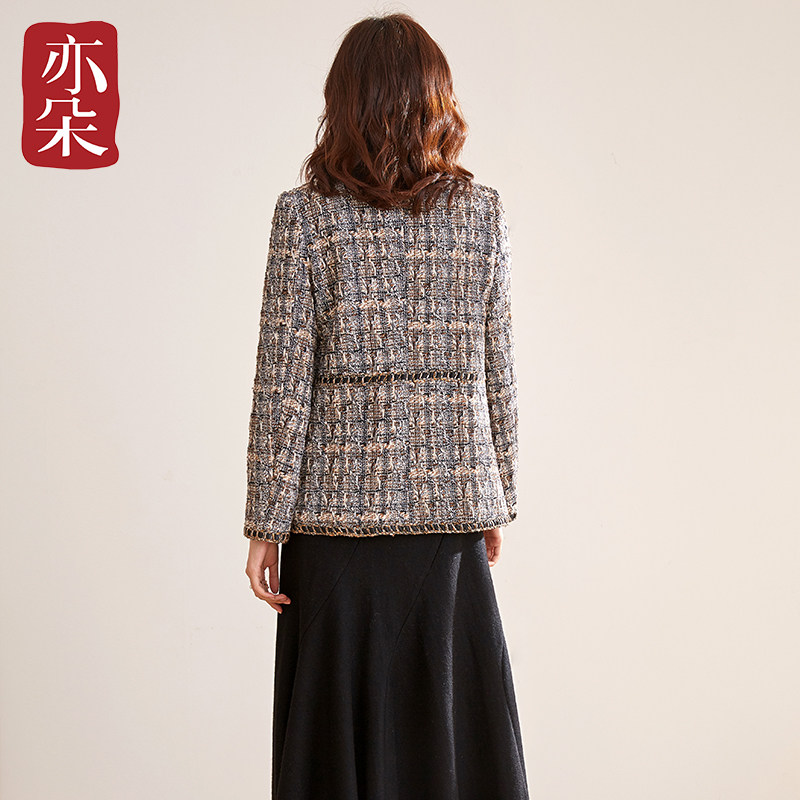 亦朵2020秋冬新款名媛小香风外套 亦朵短外套