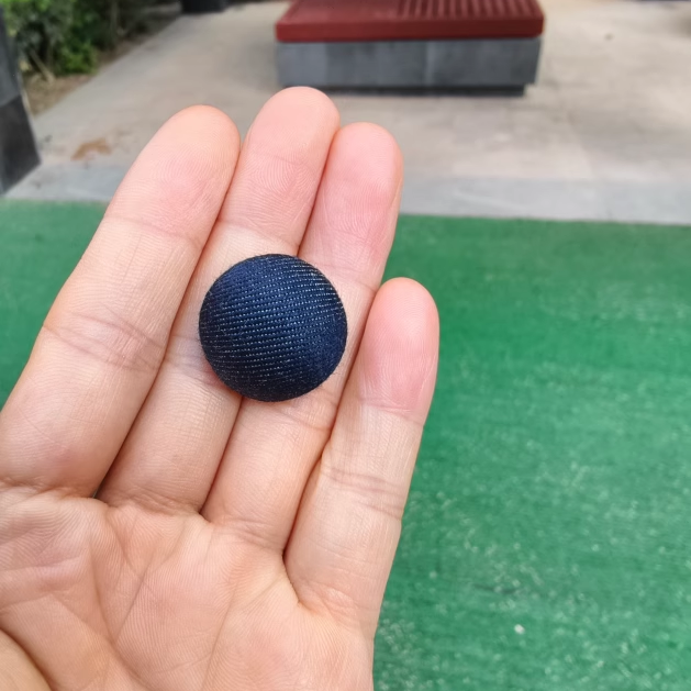 牛仔蘑菇纽扣牛仔布砂洗磨毛做旧复古衫裙裤衣服蓝黑色布包钮扣子 - 图0