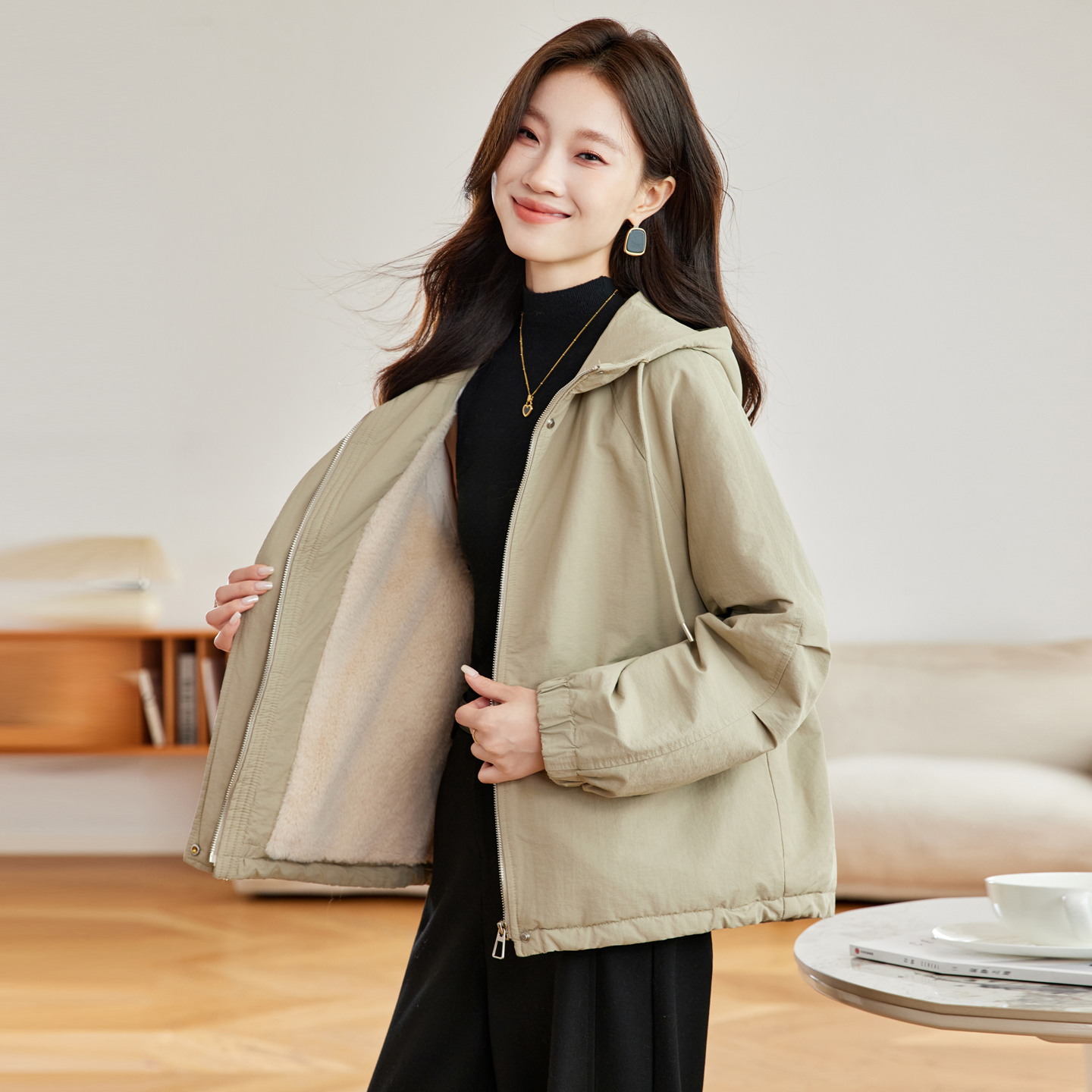 大码女装连帽短款棉服女秋冬新款加绒加厚宽松显瘦休闲妈妈装棉衣 - 图2