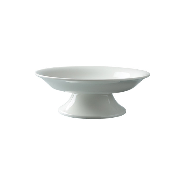 Hotel kitchen tableware cold dishes and white porcelain club