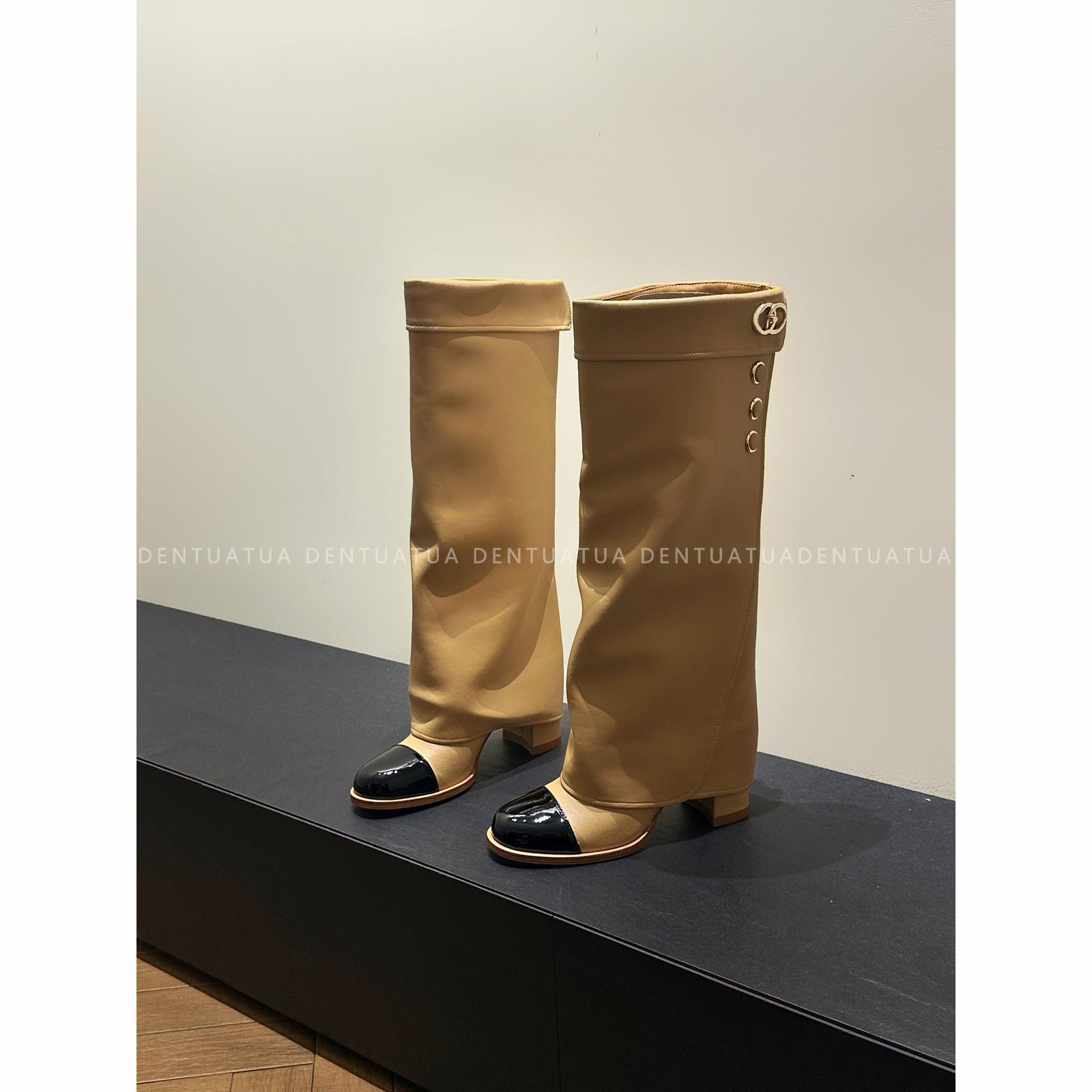 DENTUATUA  疯狂心动 上脚巨好看~24s新款纽扣烟管靴粗跟骑士靴女,淘宝优惠券,粉丝福利购,淘宝优惠卷