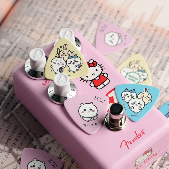 Giikawa Nissan Cartoon Guitar Pick