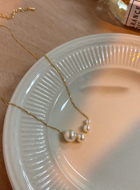 珍珠项链设计感小众锁骨链女2024新款爆款轻奢装饰颈链配饰品