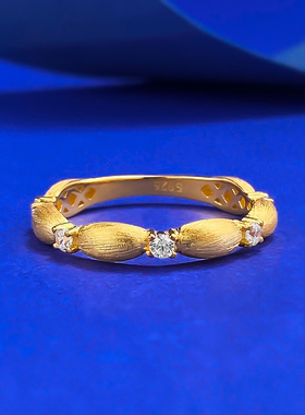 S925纯银戒指女复古拉丝意大利工艺镀金丝带闭口排戒小红书同款