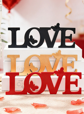ins风婚礼蝴蝶love装饰红色字母装饰浪漫的婚礼生日派对装饰摆件