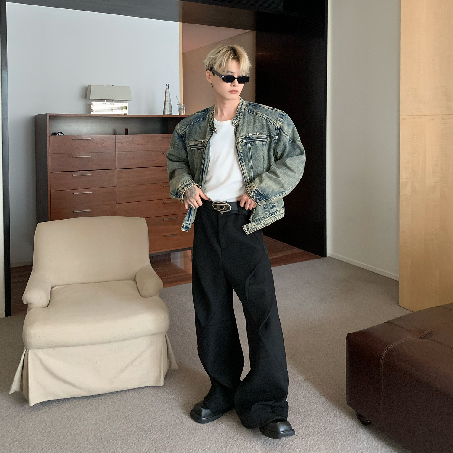 美式短款垫肩牛仔外套男春秋季2025新款潮牌宽松复古金属设计夹克,淘宝优惠券,粉丝福利购,淘宝优惠卷