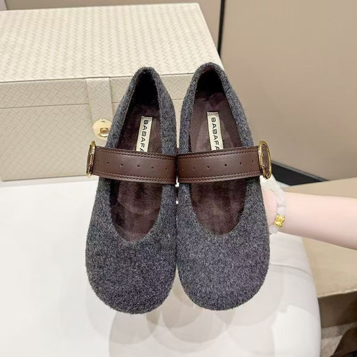 秋冬凹造型女鞋2025新品毛呢玛丽珍加绒软平底单鞋灰色毛毛鞋金属,淘宝优惠券,粉丝福利购,淘宝优惠卷