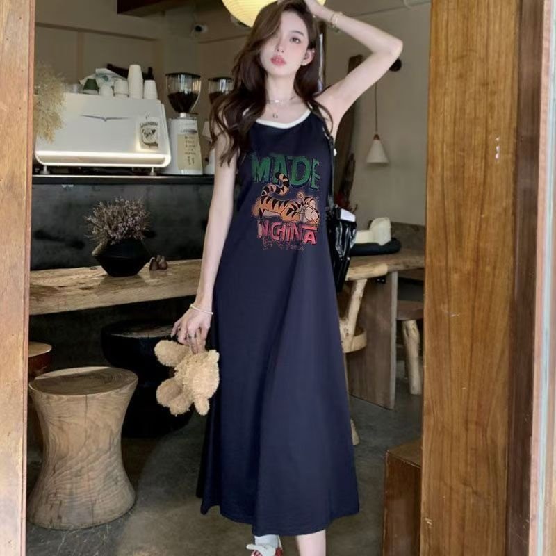 2025宽松可爱卡通印花吊带睡裙女夏季大码胖MM休闲外穿长款家居服,淘宝优惠券,粉丝福利购,淘宝优惠卷