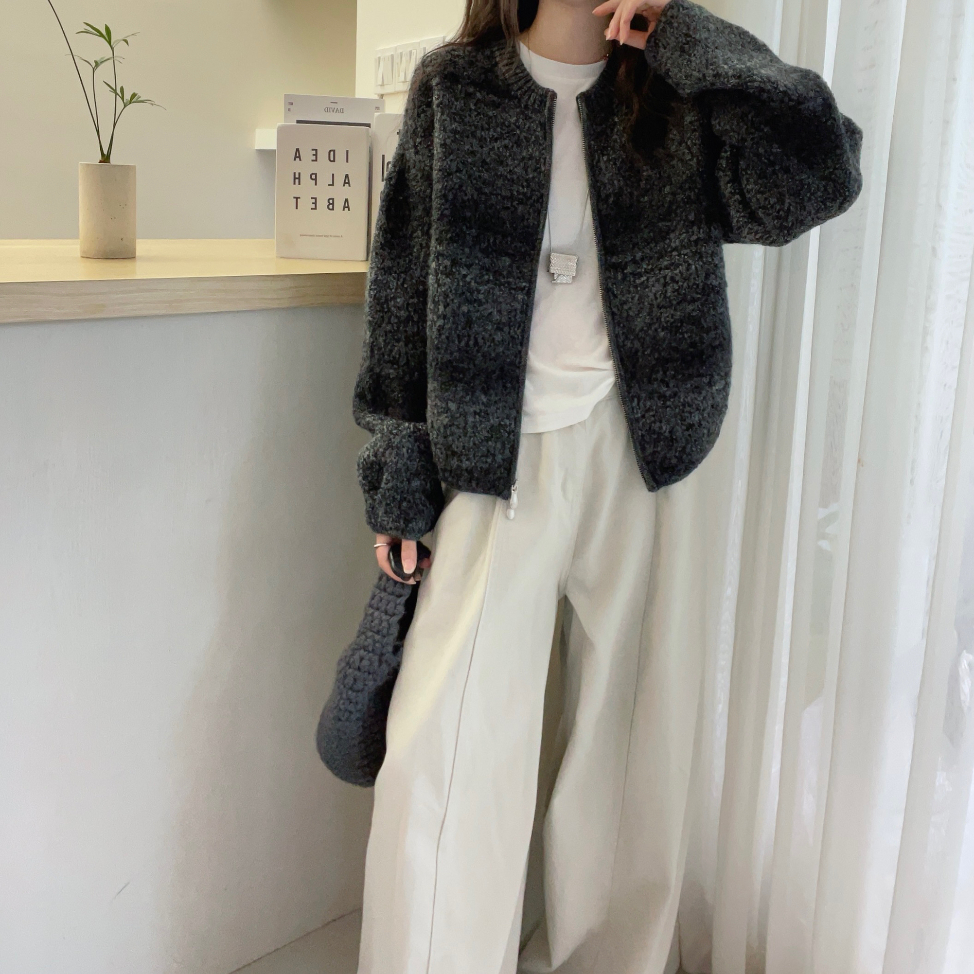 欧洲站2025冬季新款欧货潮圆领圈圈羊毛外套女百搭外套上衣女 - 图3