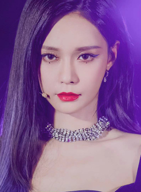 乘风破浪的姐姐沈梦辰缠绕短项链